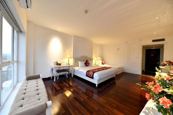 FAMILY SUITE WITH PARANOMA CITY VIEW